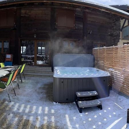 La Grange A Coco Avec Jacuzzi Villa Bourg-Saint-Pierre Exteriör bild