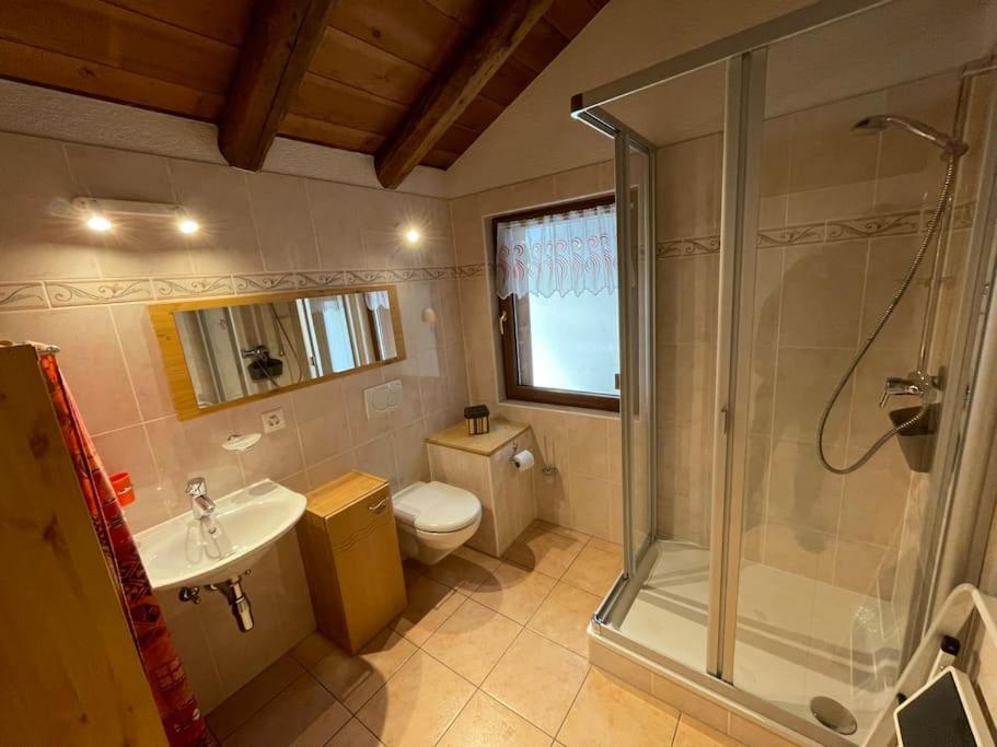 La Grange A Coco Avec Jacuzzi Villa Bourg-Saint-Pierre Exteriör bild